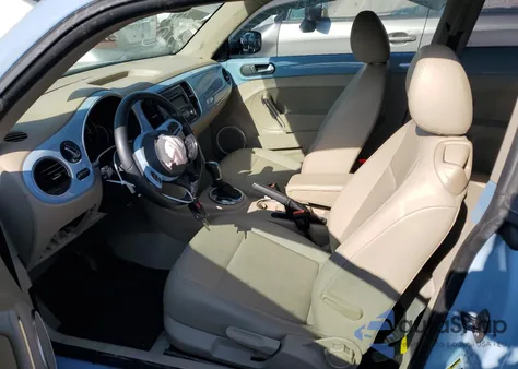 2014 Volkswagen Beetle 1.8T из США, поврежденный, VIN 3VWJ17AT4EM637624